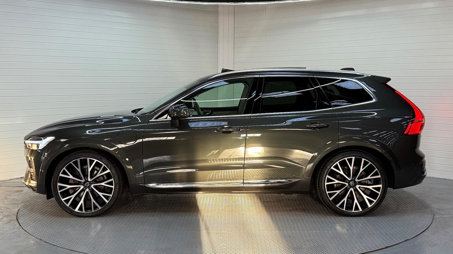 Used Volvo XC60 for sale - 77162848: Photo 6