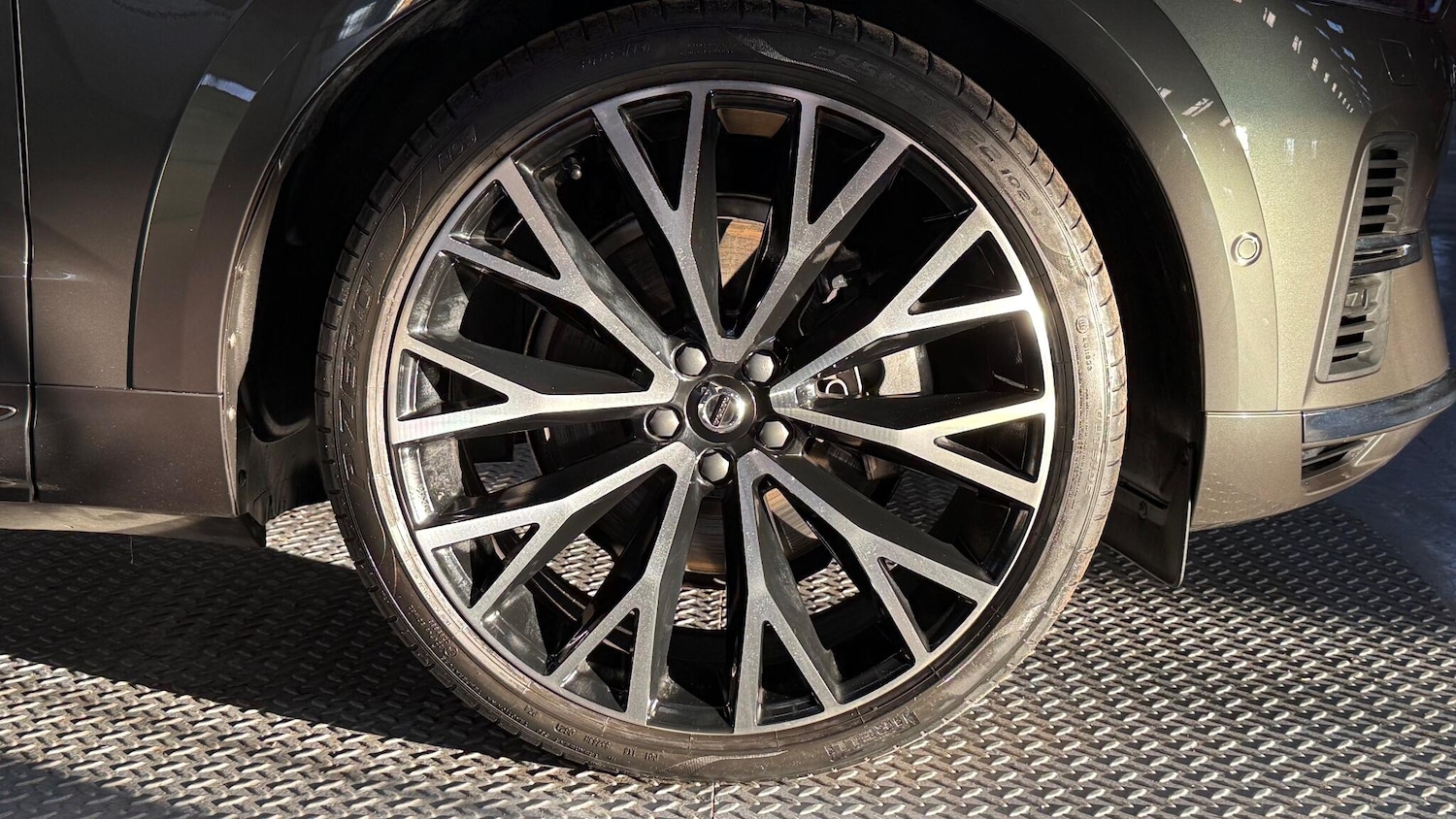 Used Volvo XC60 for sale - 77162848: Photo 70