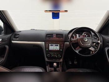 Used Skoda Yeti 2010 for sale - 76314347: Photo 2
