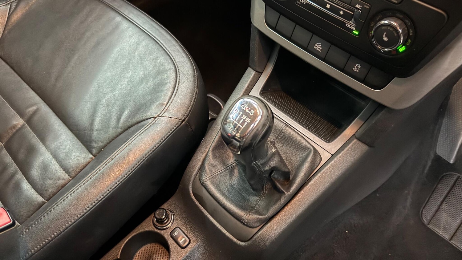 Used Skoda Yeti 2010 for sale - 76314347: Photo 35