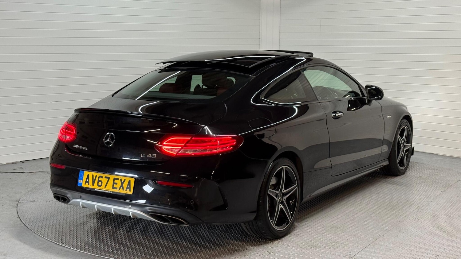 Used Mercedes-Benz C Class 2017 for sale - 76727755: Photo 10