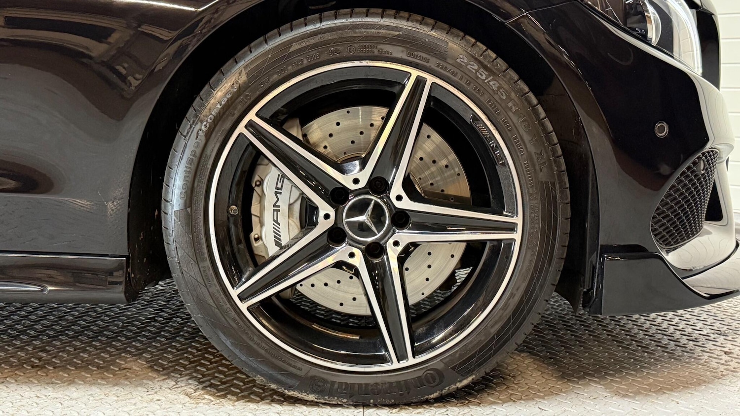 Used Mercedes-Benz C Class 2017 for sale - 76727755: Photo 3