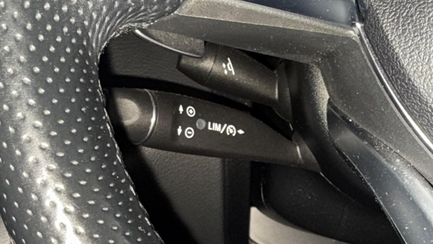 Used Mercedes-Benz C Class 2017 for sale - 76727755: Photo 32