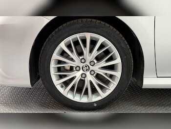 Used Toyota Camry 2021 for sale - 75658995: Photo