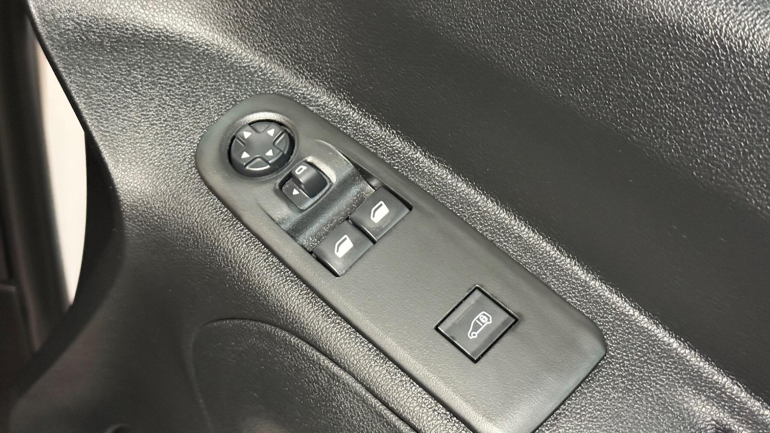 Used Vauxhall Combo for sale - 77738303: Photo 22