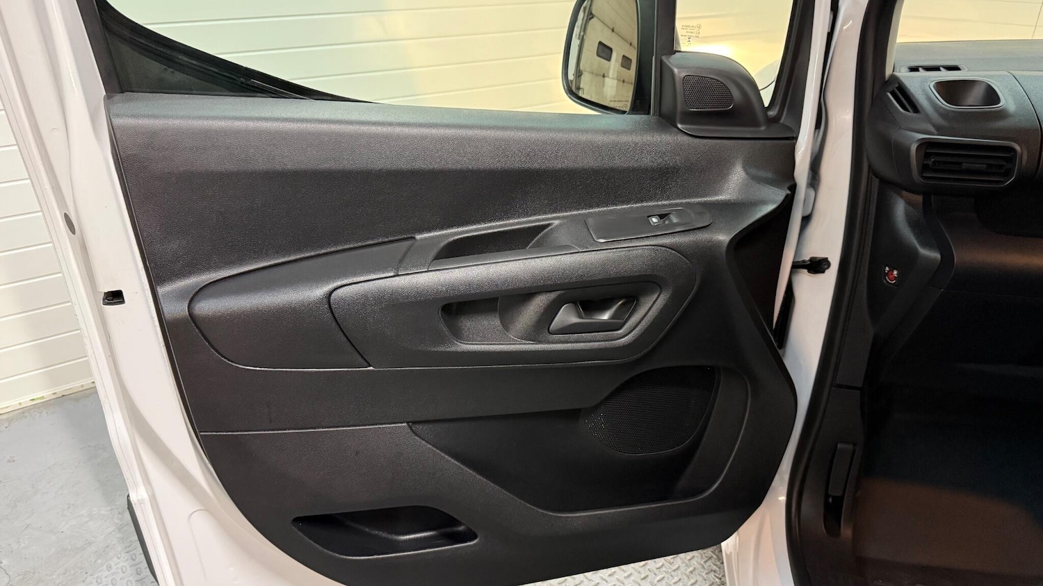 Used Vauxhall Combo for sale - 77738303: Photo 37