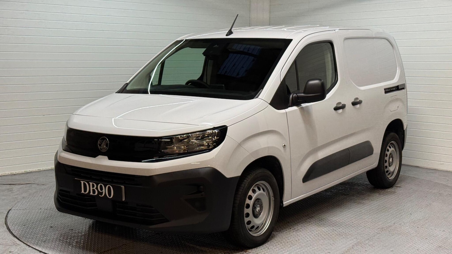 Used Vauxhall Combo for sale - 77738303: Photo 4
