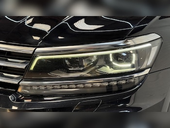 Used Volkswagen Tiguan 2017 for sale - 78348229: Photo