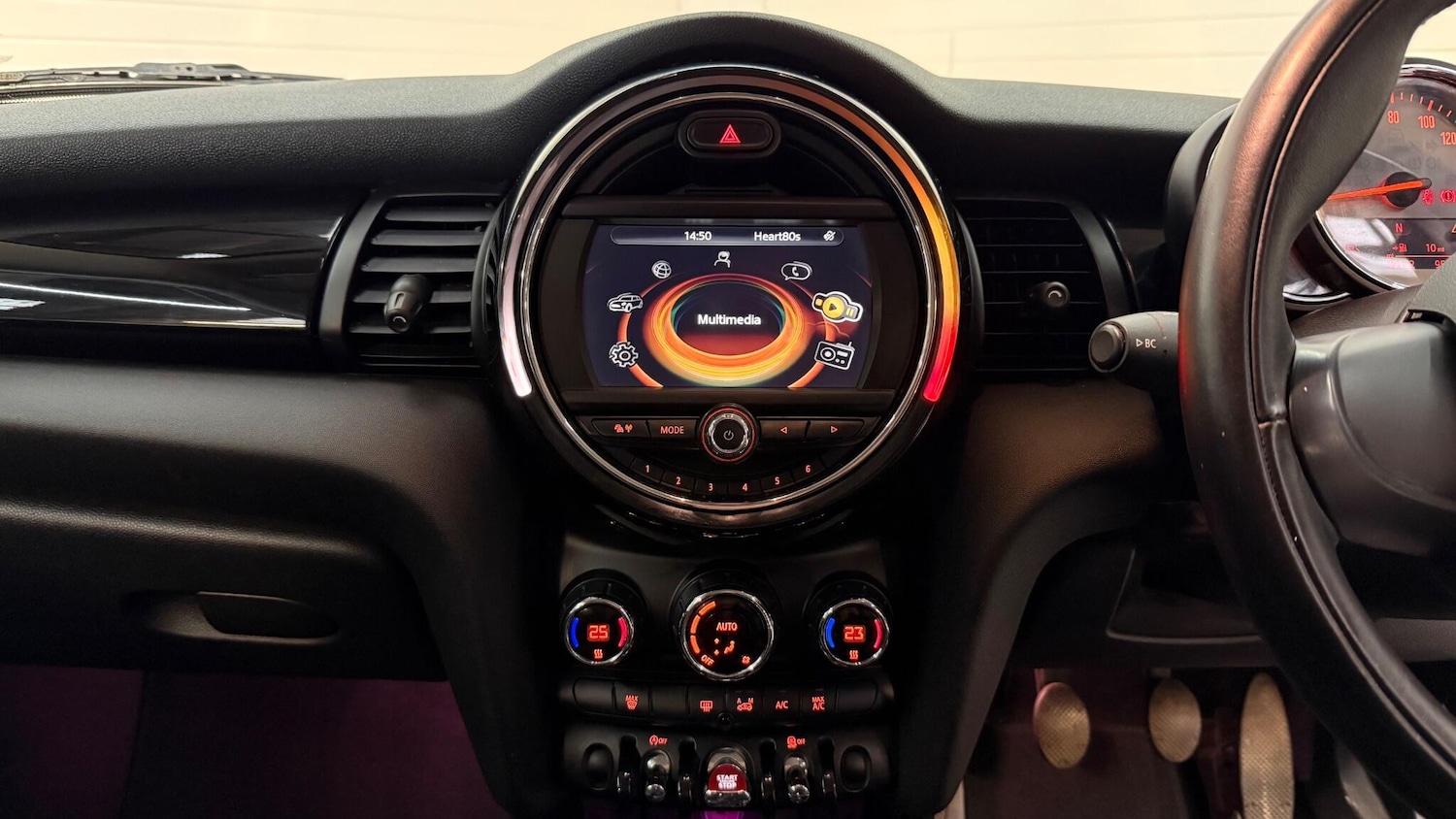 Used MINI Hatch 2015 for sale - 76538648: Photo 26