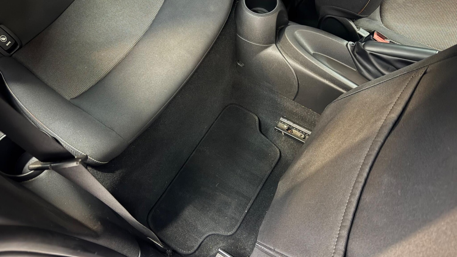 Used MINI Hatch 2015 for sale - 76538648: Photo 31