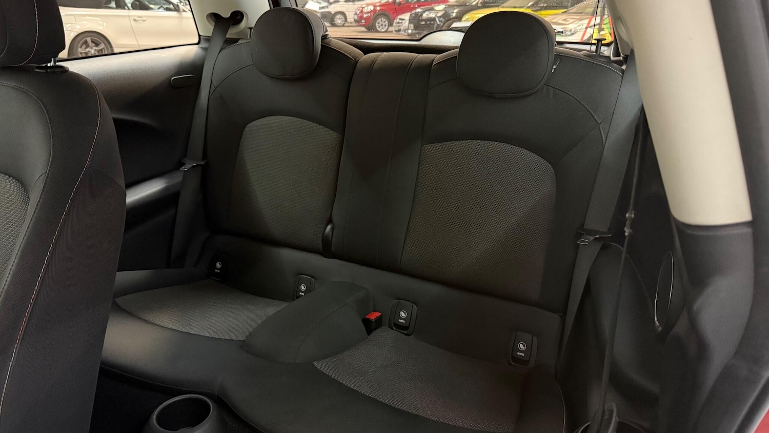 Used MINI Hatch 2015 for sale - 76538648: Photo 34