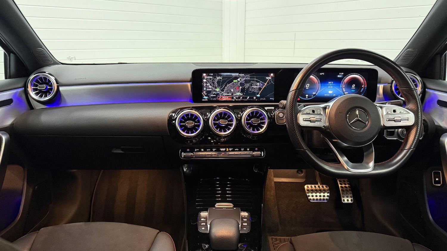 Used Mercedes-Benz A-Class 2021 for sale - 76715262: Photo 2