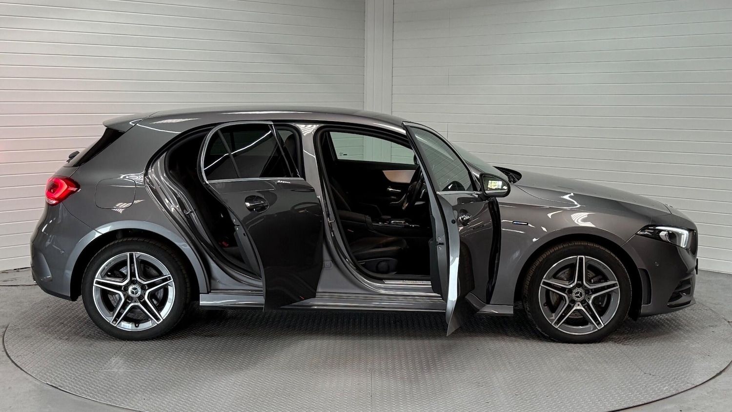 Used Mercedes-Benz A-Class 2021 for sale - 76715262: Photo 5