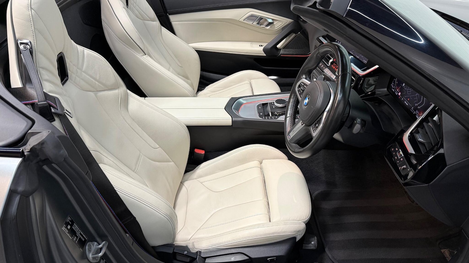 Used BMW Z4 2021 for sale - 76326591: Photo 32