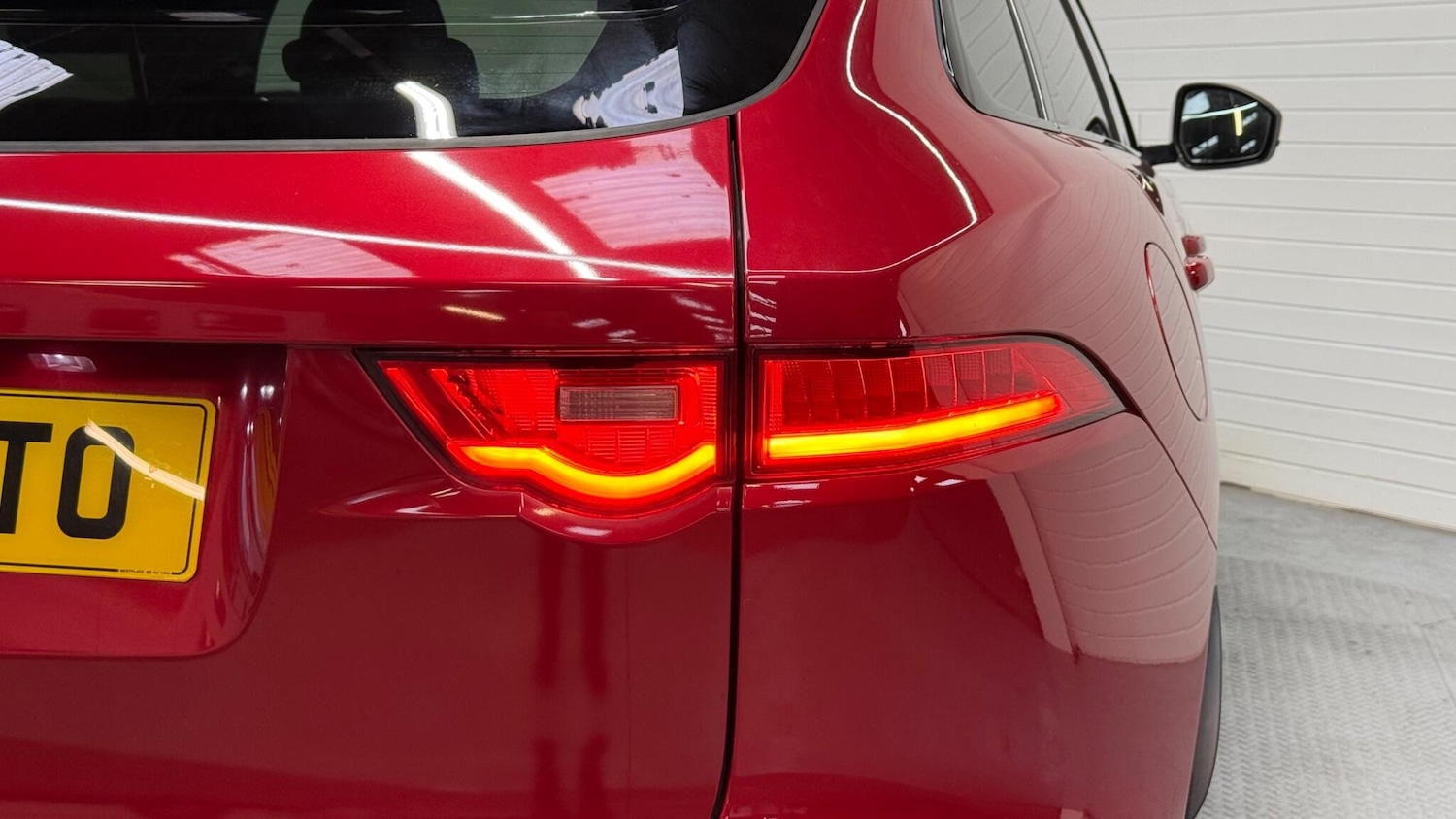 Used Jaguar F-Pace 2017 for sale - 77575122: Photo 22