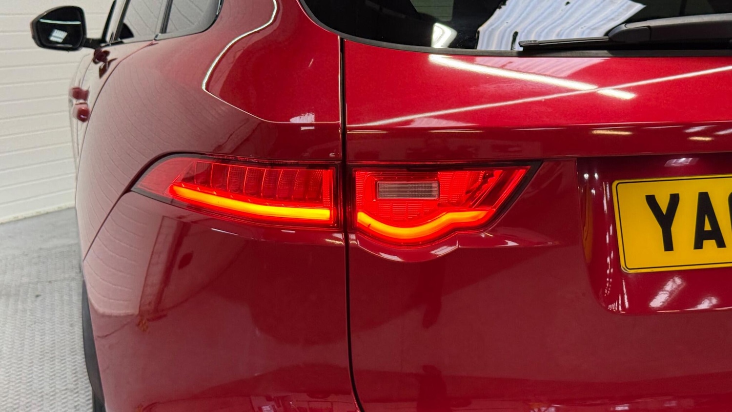 Used Jaguar F-Pace 2017 for sale - 77575122: Photo 24