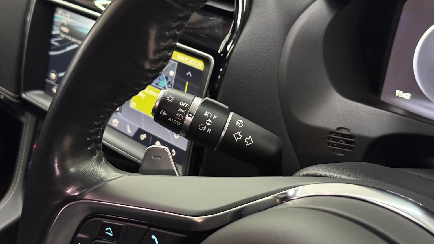 Used Jaguar F-Pace 2017 for sale - 77575122: Photo 35