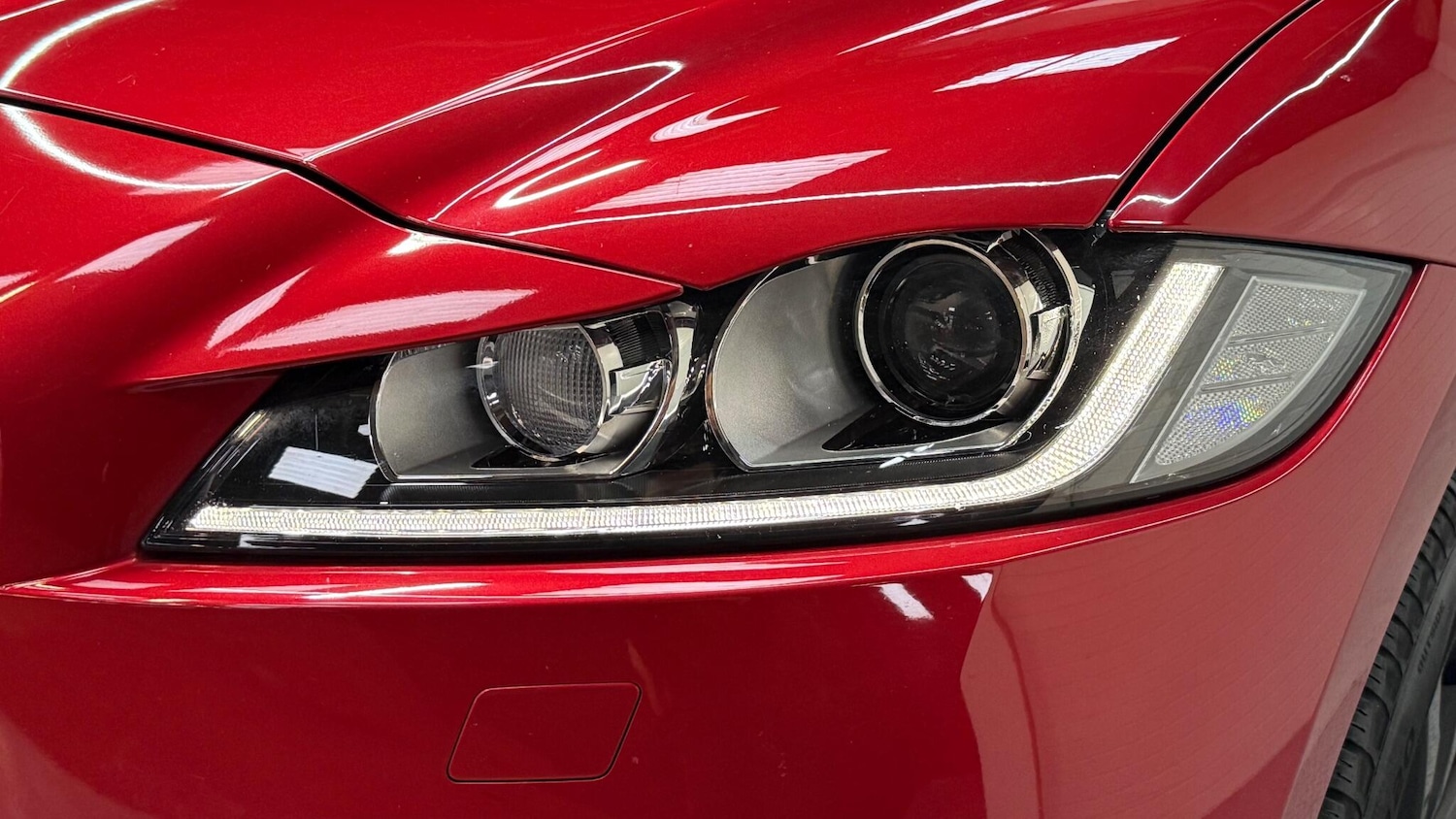 Used Jaguar F-Pace 2017 for sale - 77575122: Photo 4