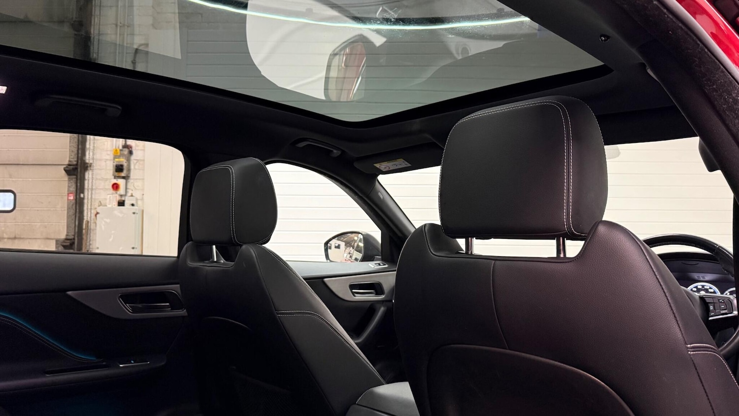 Used Jaguar F-Pace 2017 for sale - 77575122: Photo 45