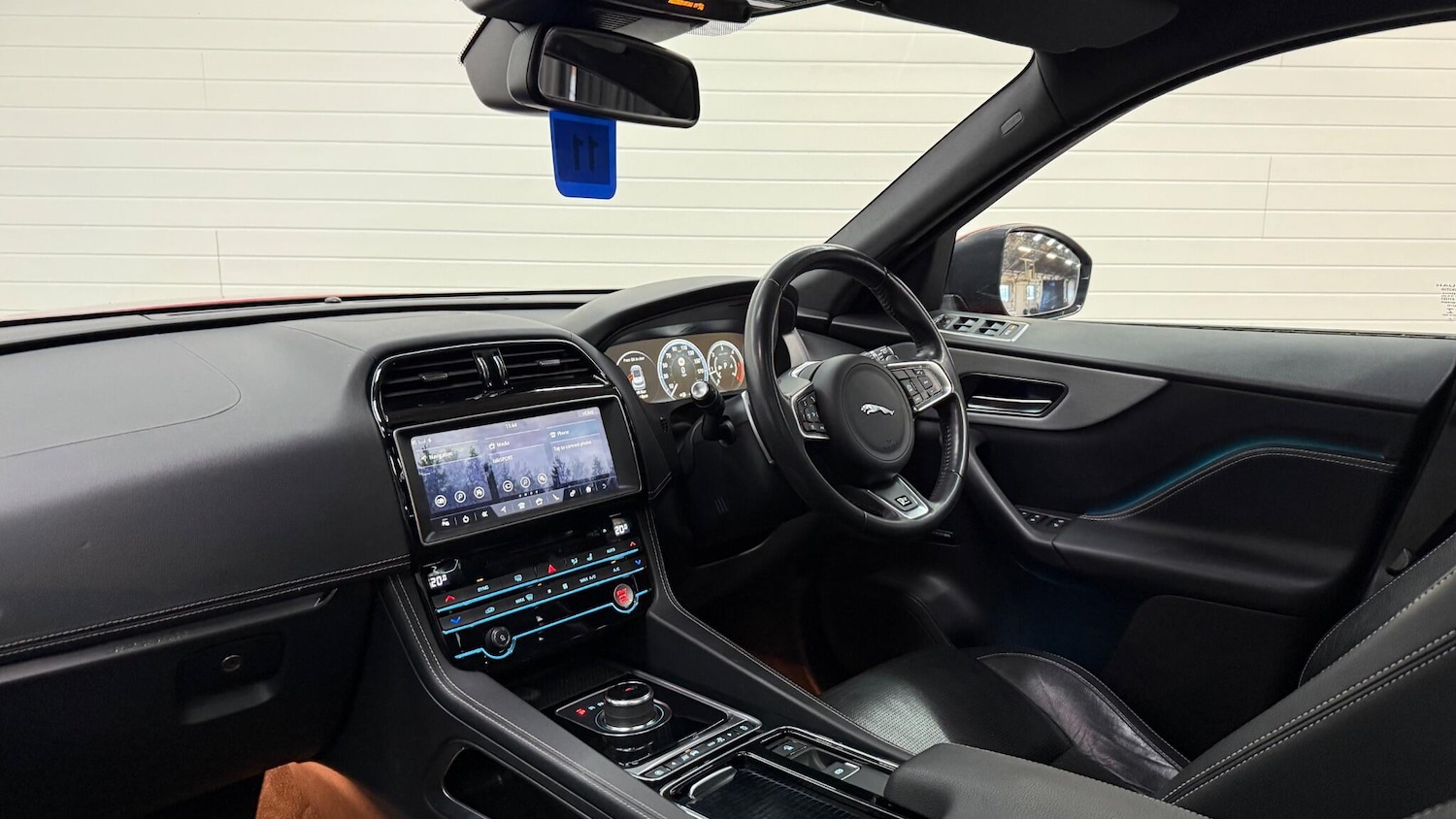 Used Jaguar F-Pace 2017 for sale - 77575122: Photo 52