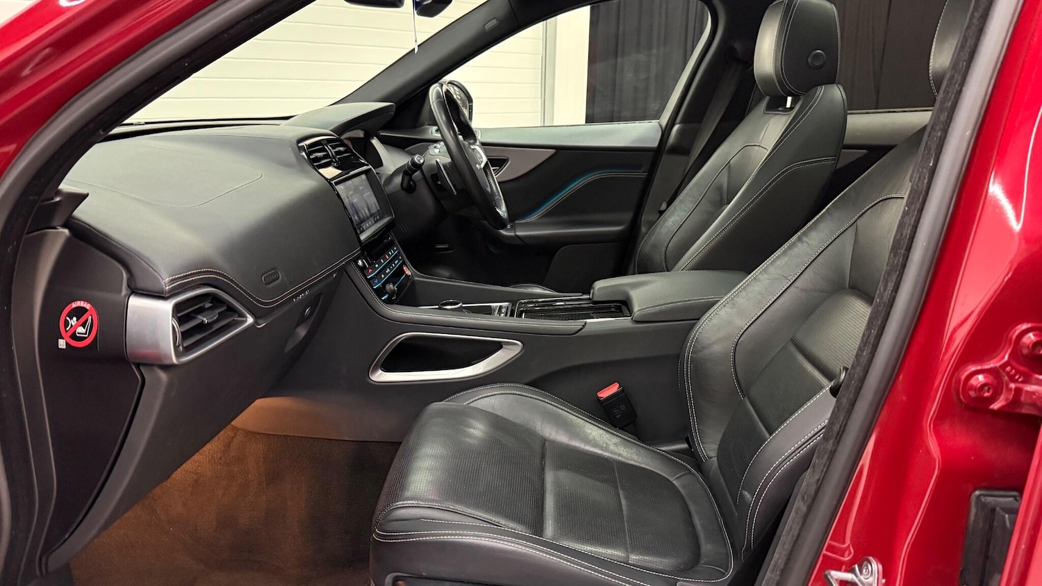 Used Jaguar F-Pace 2017 for sale - 77575122: Photo 54