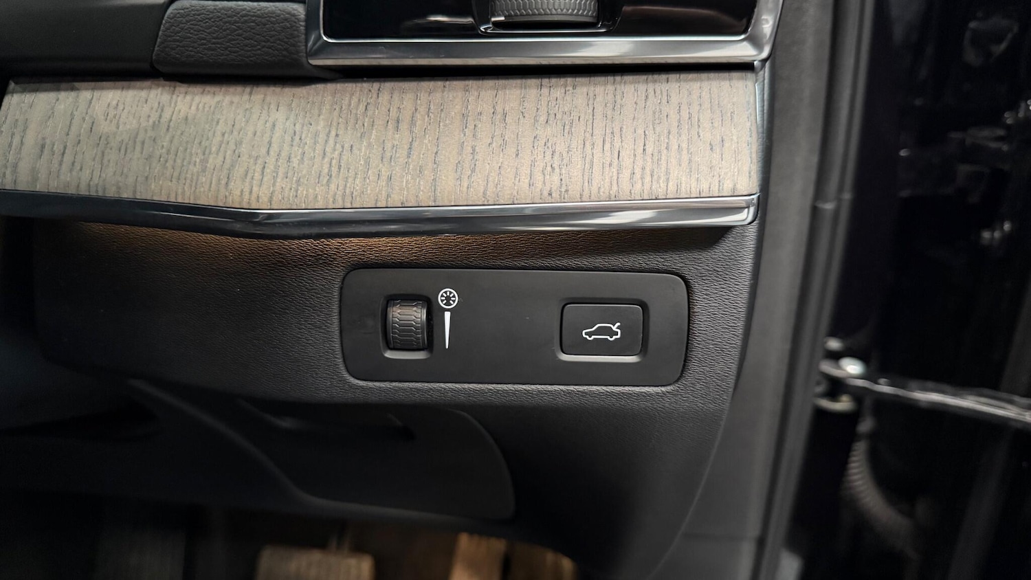 Used Volvo XC90 2021 for sale - 76572501: Photo 29