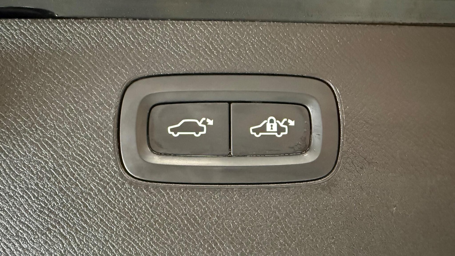 Used Volvo XC90 2021 for sale - 76572501: Photo 34