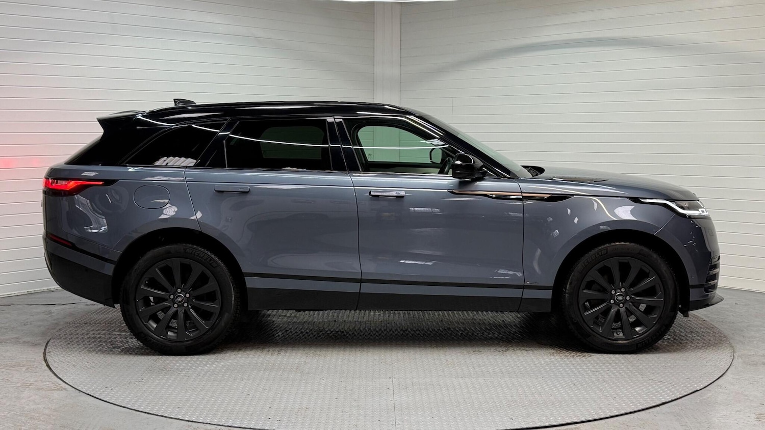 Used Land Rover Range Rover Velar 2020 for sale - 77611990: Photo 12