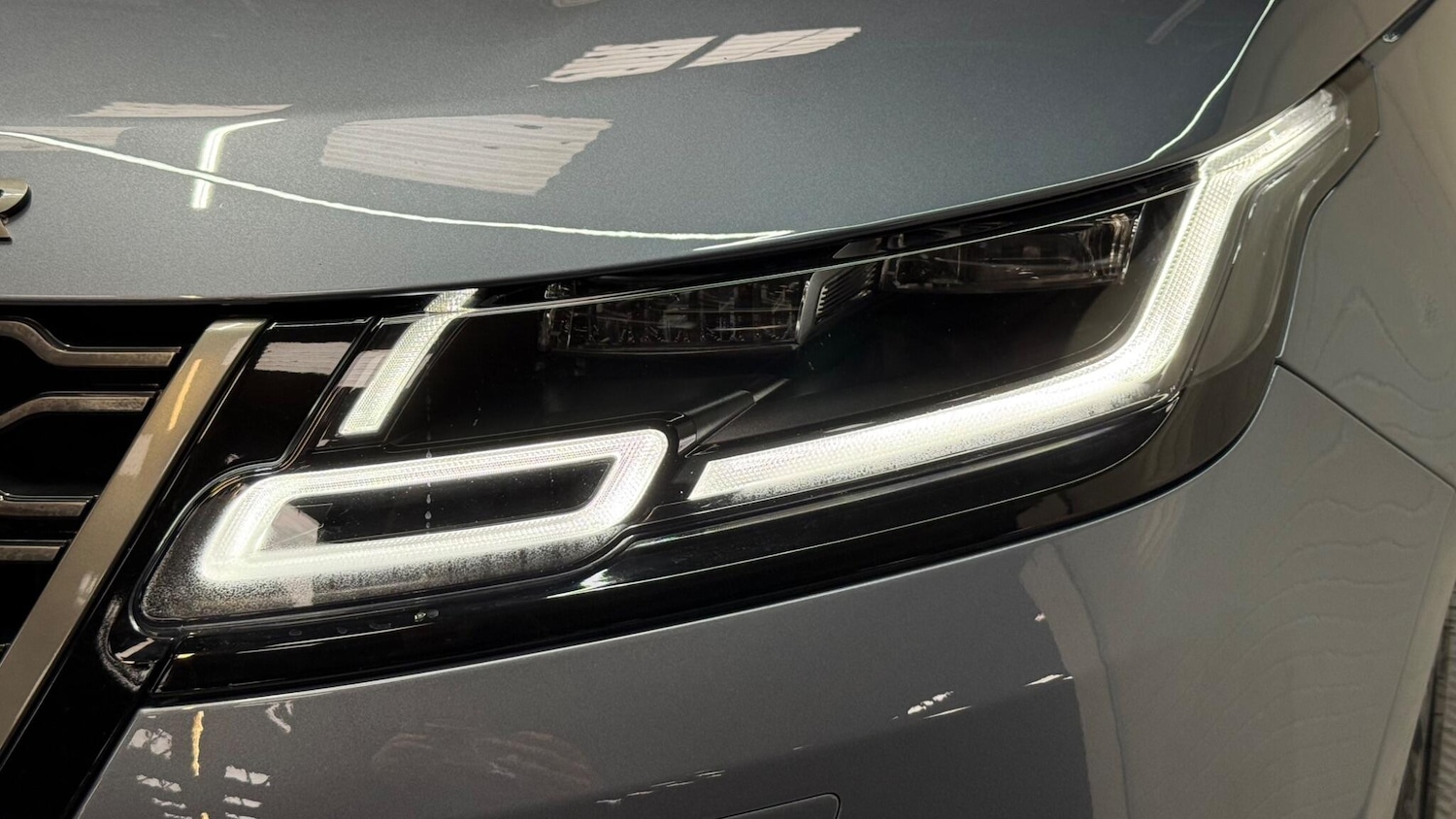 Used Land Rover Range Rover Velar 2020 for sale - 77611990: Photo 4