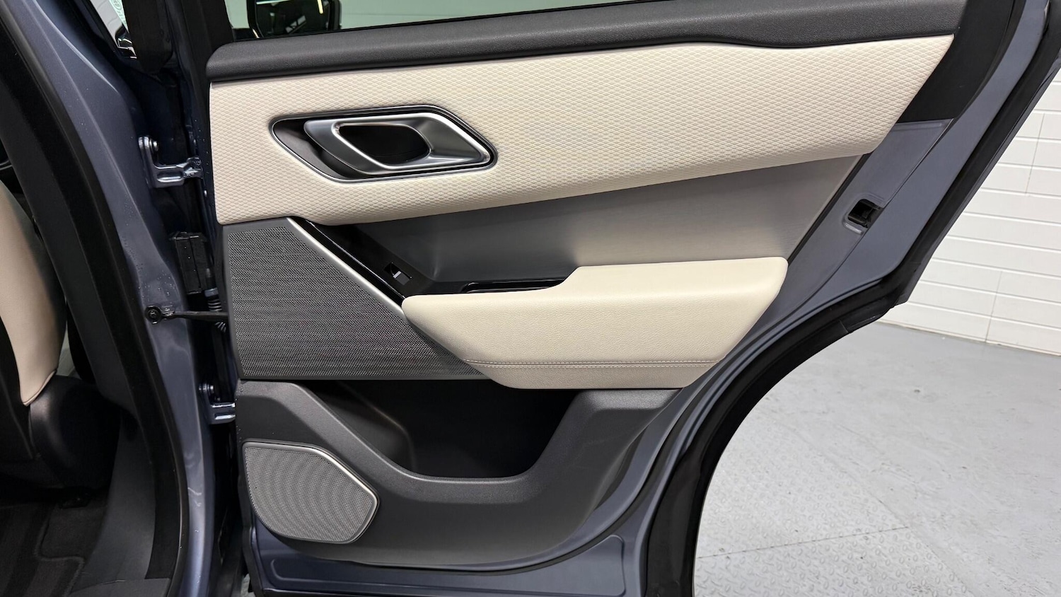 Used Land Rover Range Rover Velar 2020 for sale - 77611990: Photo 47