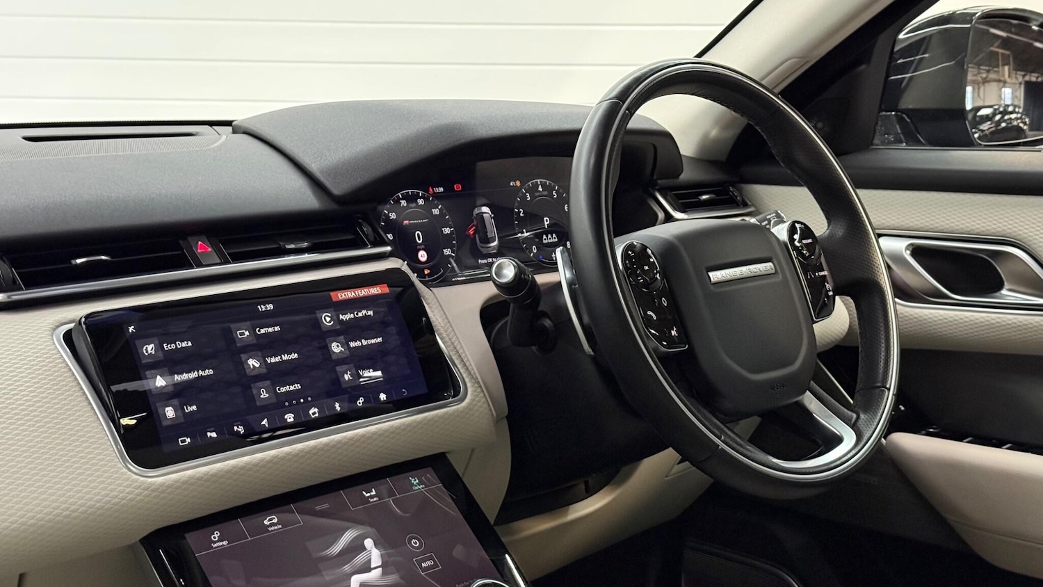 Used Land Rover Range Rover Velar 2020 for sale - 77611990: Photo 58