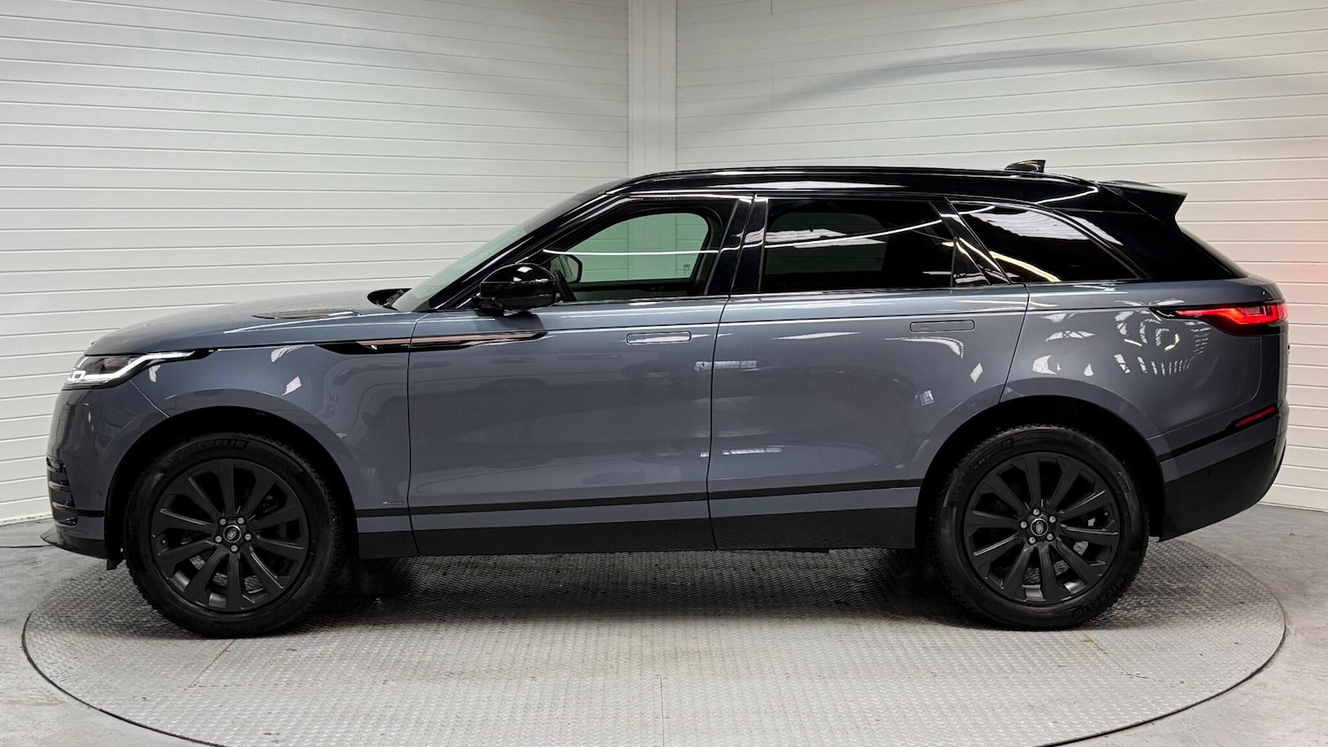 Used Land Rover Range Rover Velar 2020 for sale - 77611990: Photo 7