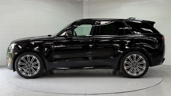 Used Land Rover Range Rover Sport 2023 for sale - 74887625: Photo 14