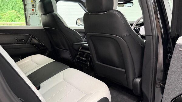 Used Land Rover Range Rover Sport 2023 for sale - 74887625: Photo 37