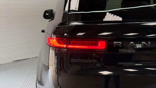 Used Land Rover Range Rover Sport 2023 for sale - 74887625: Photo 9
