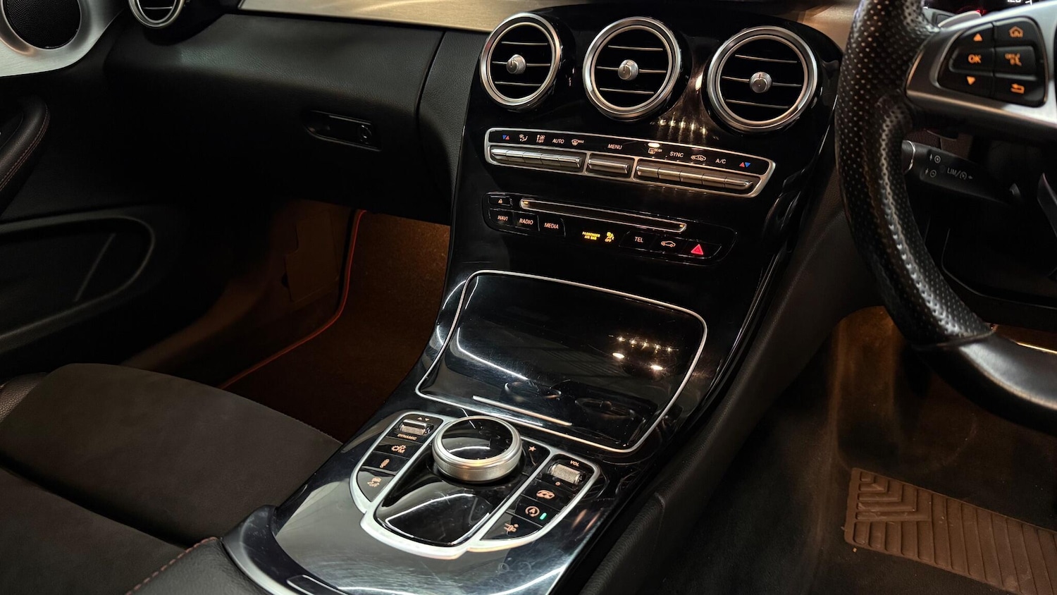 Used Mercedes-Benz C Class 2017 for sale - 77586266: Photo 40