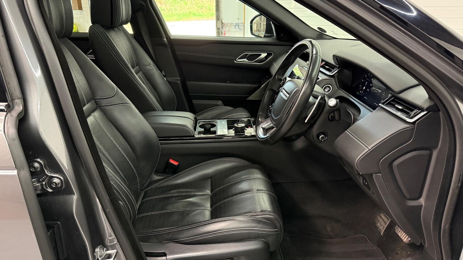 Used Land Rover Range Rover Velar 2019 for sale - 76359979: Photo 16