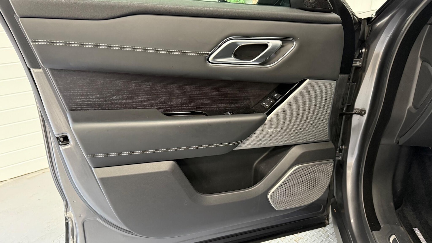 Used Land Rover Range Rover Velar 2019 for sale - 76359979: Photo 34