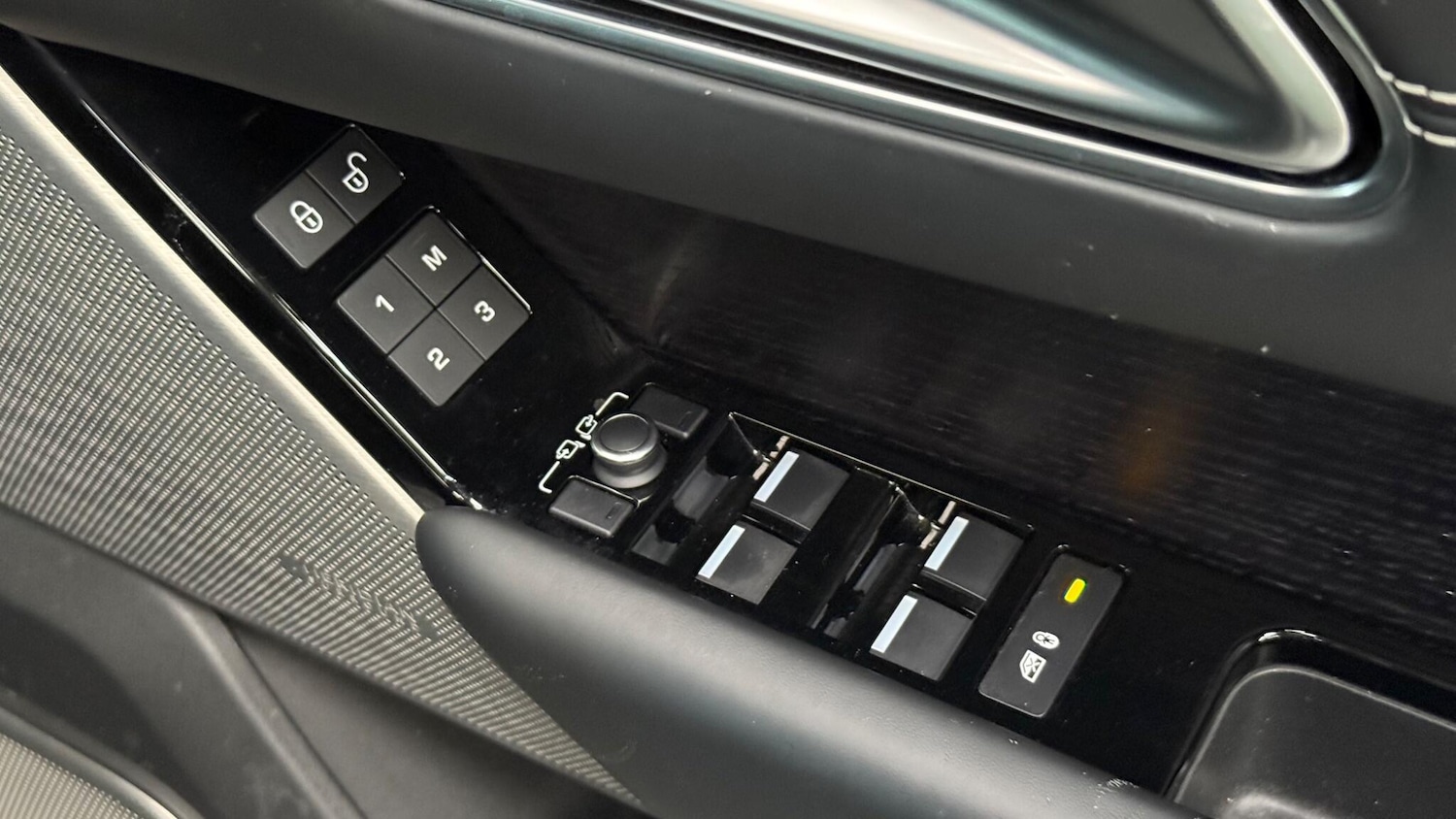 Used Land Rover Range Rover Velar 2019 for sale - 76359979: Photo 58
