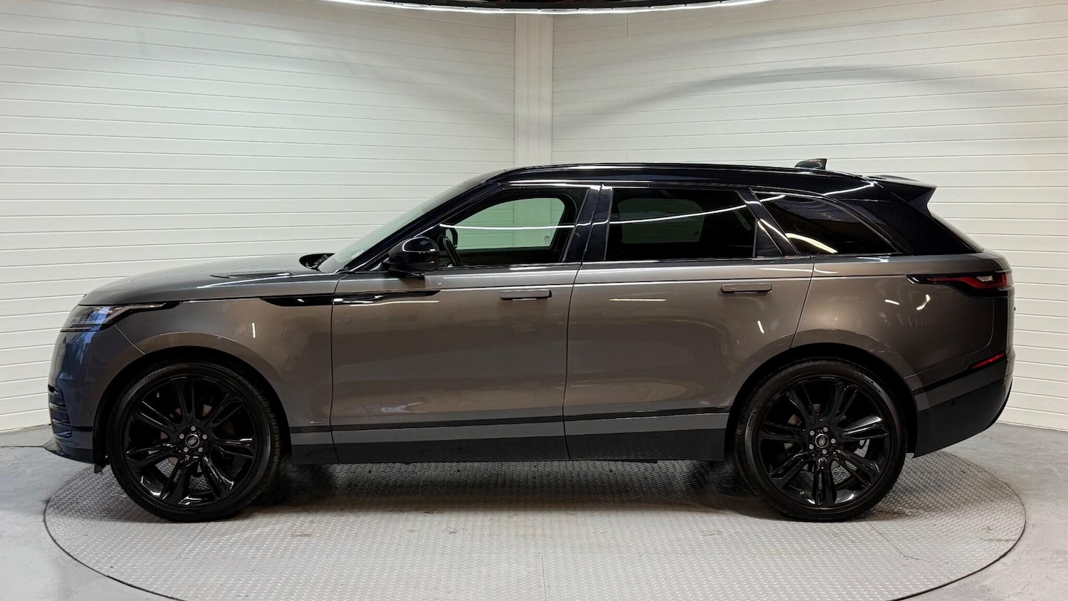 Used Land Rover Range Rover Velar 2019 for sale - 76359979: Photo 6