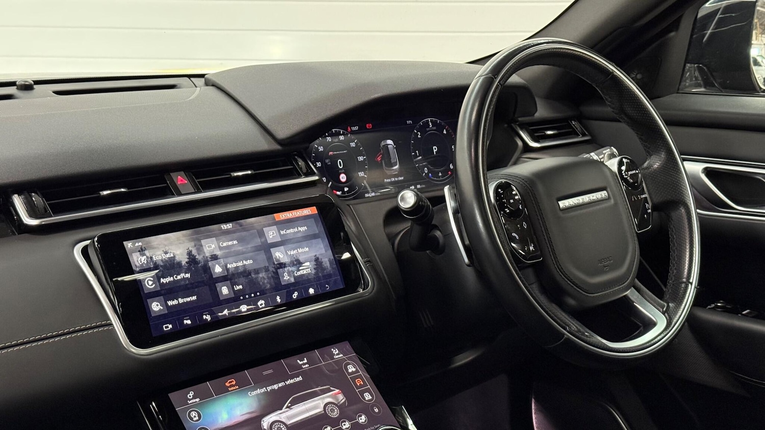 Used Land Rover Range Rover Velar 2019 for sale - 76359979: Photo 65