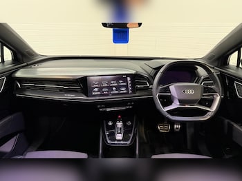 Used Audi Q4 e-tron 2023 for sale - 77807843: Photo