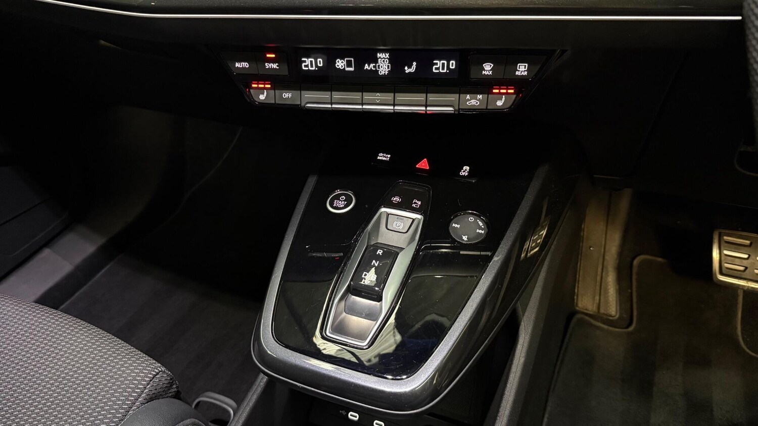 Used Audi Q4 e-tron for sale - 77807843: Photo 36