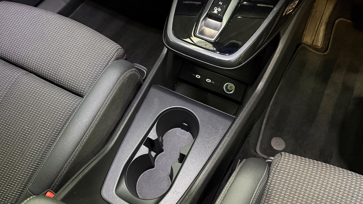 Used Audi Q4 e-tron for sale - 77807843: Photo 37