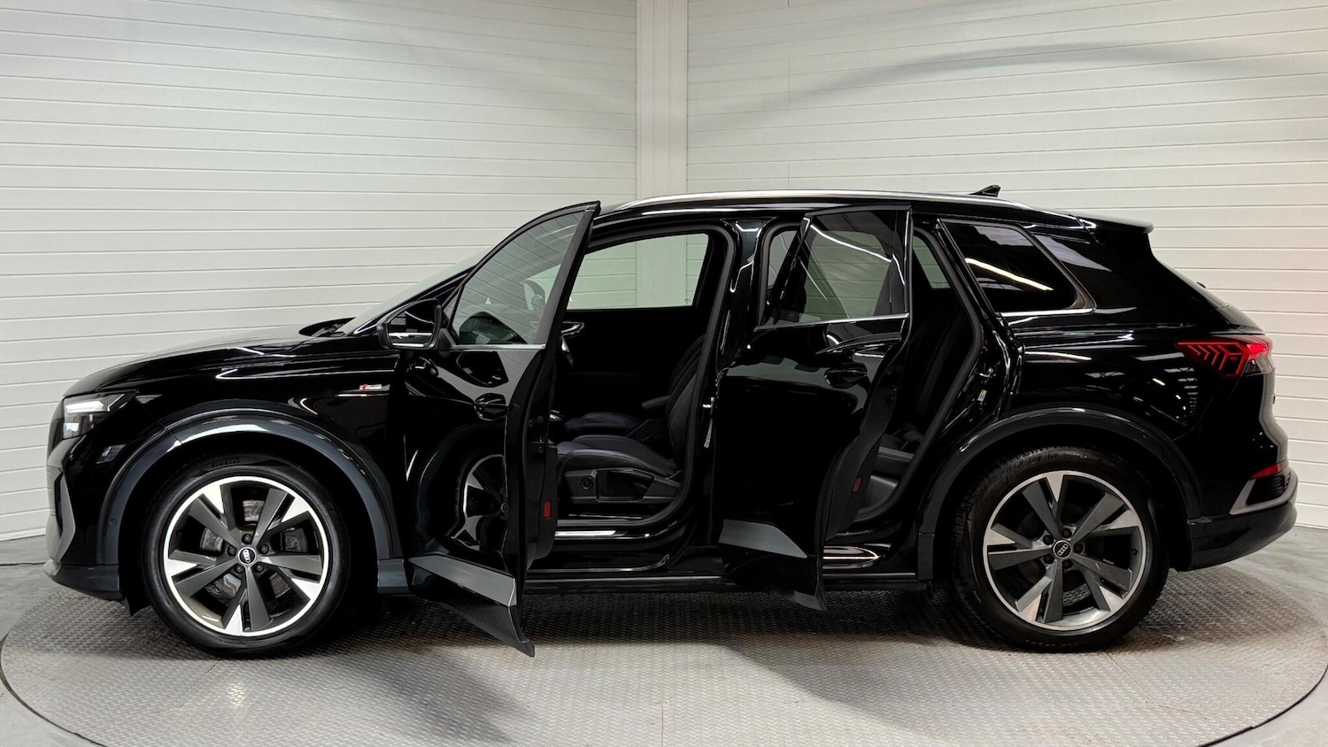 Used Audi Q4 e-tron for sale - 77807843: Photo 7