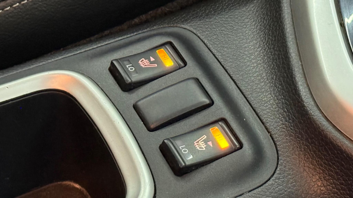 Used Nissan Navara 2017 for sale - 77853468: Photo 41