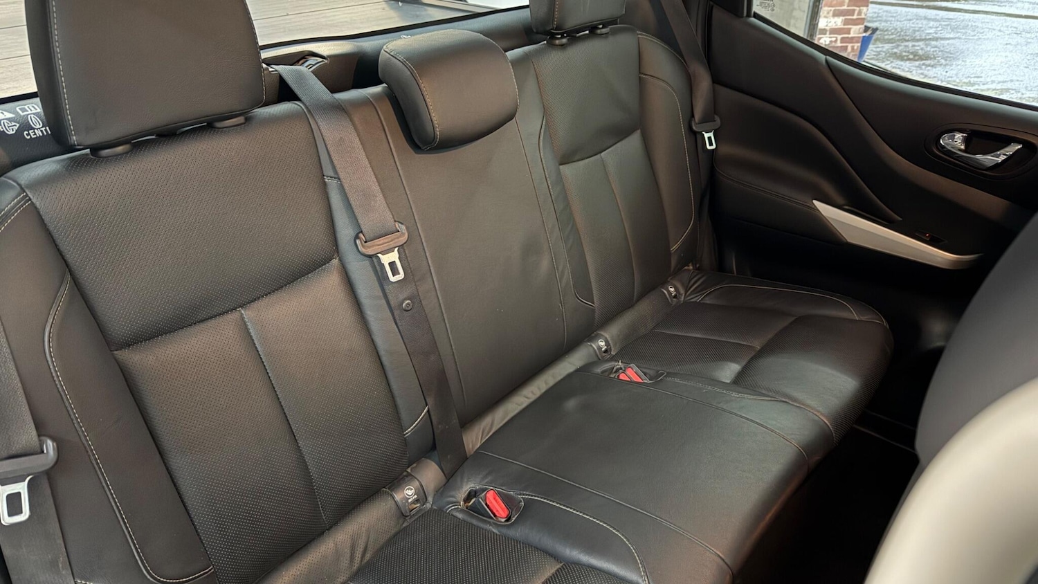 Used Nissan Navara 2017 for sale - 77853468: Photo 44