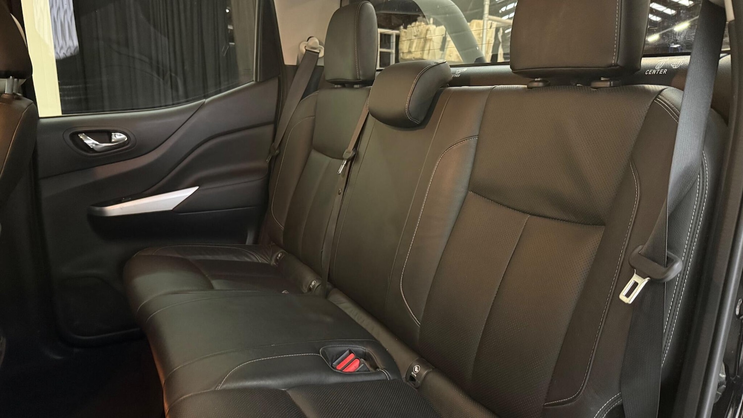 Used Nissan Navara 2017 for sale - 77853468: Photo 47