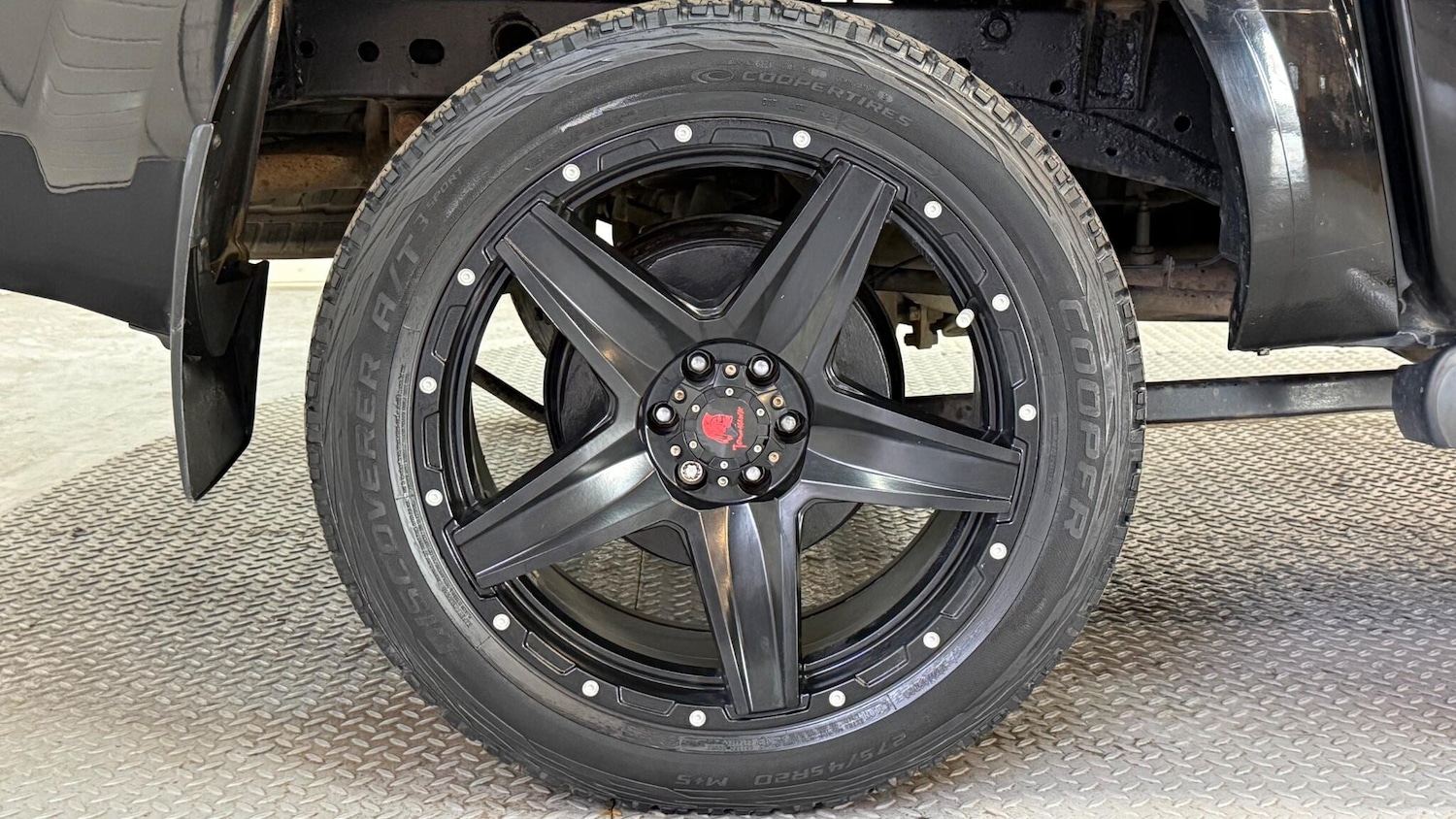 Used Nissan Navara 2017 for sale - 77853468: Photo 56