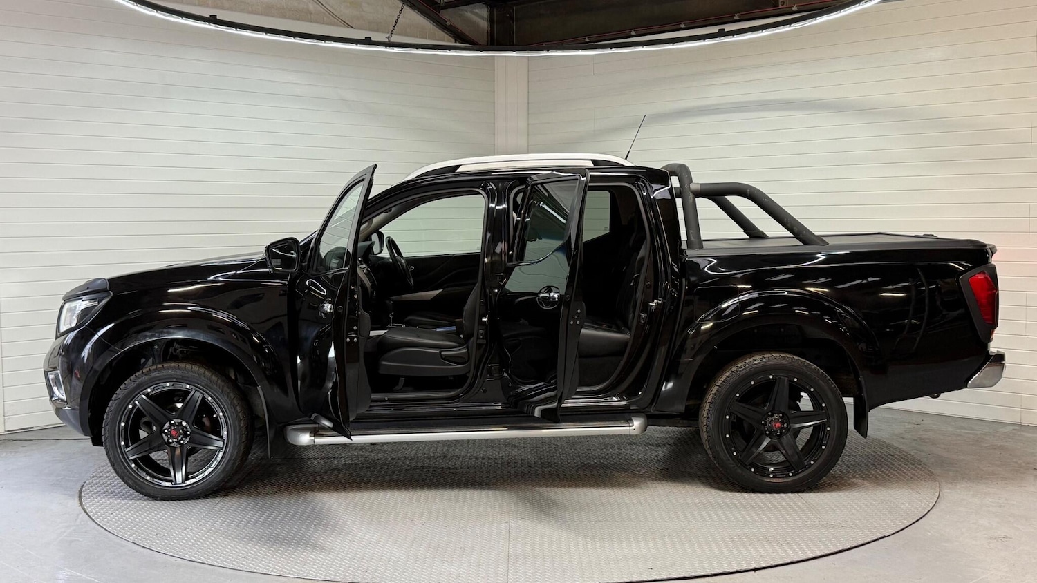 Used Nissan Navara 2017 for sale - 77853468: Photo 7